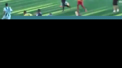  裁判判罚引发争议，赛后采访暗流涌动